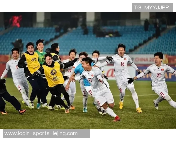 越南与马来西亚激战正酣谁将赢得东南亚足球的荣耀